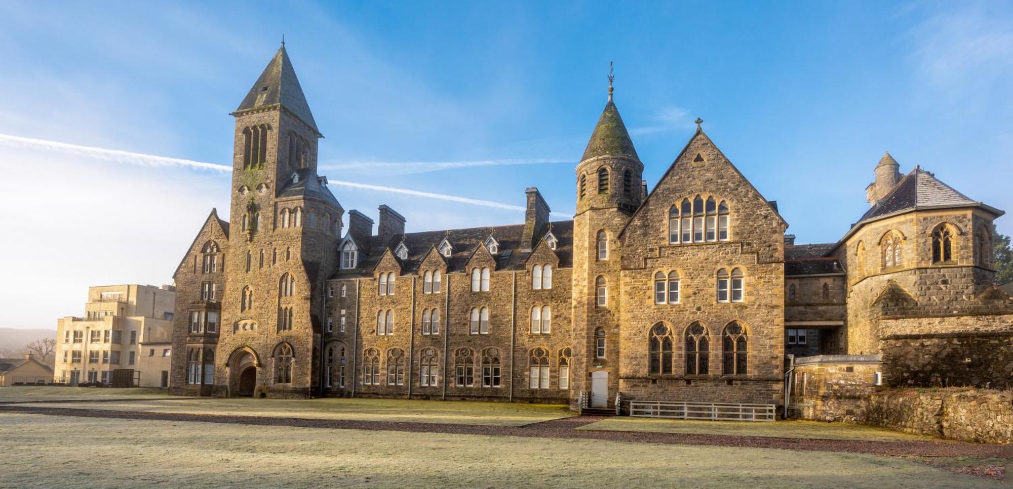 Monastery Apartment With Loch Ness View Fort Augustus Exteriör bild